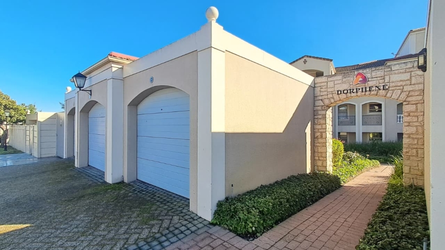 To Let 2 Bedroom Property for Rent in Century City Western Cape